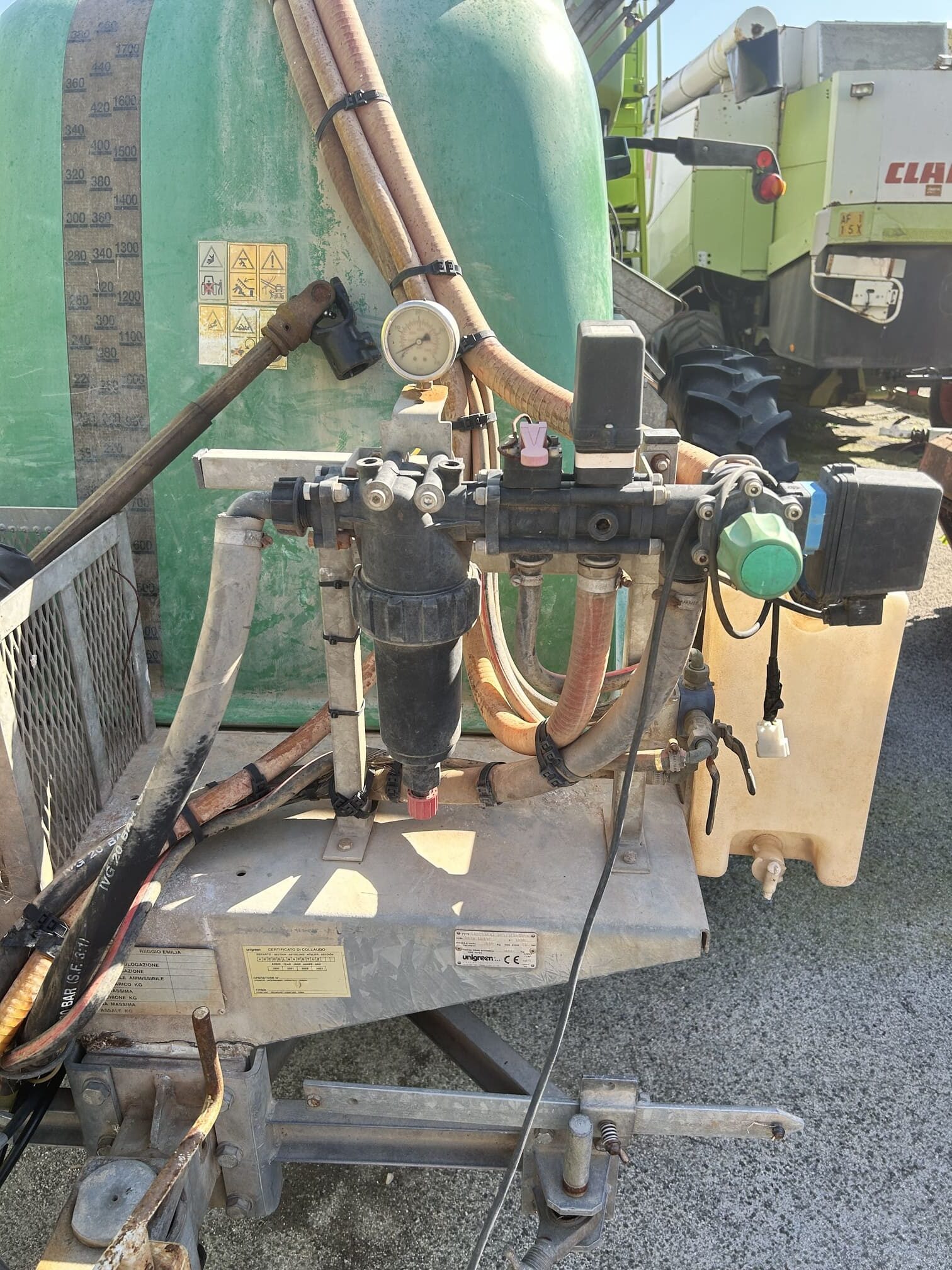 
								Polverizzatore trainato Unigreen Campo 16 HT Usato buono stato – Barra Irroratrice – € 6.600 full									