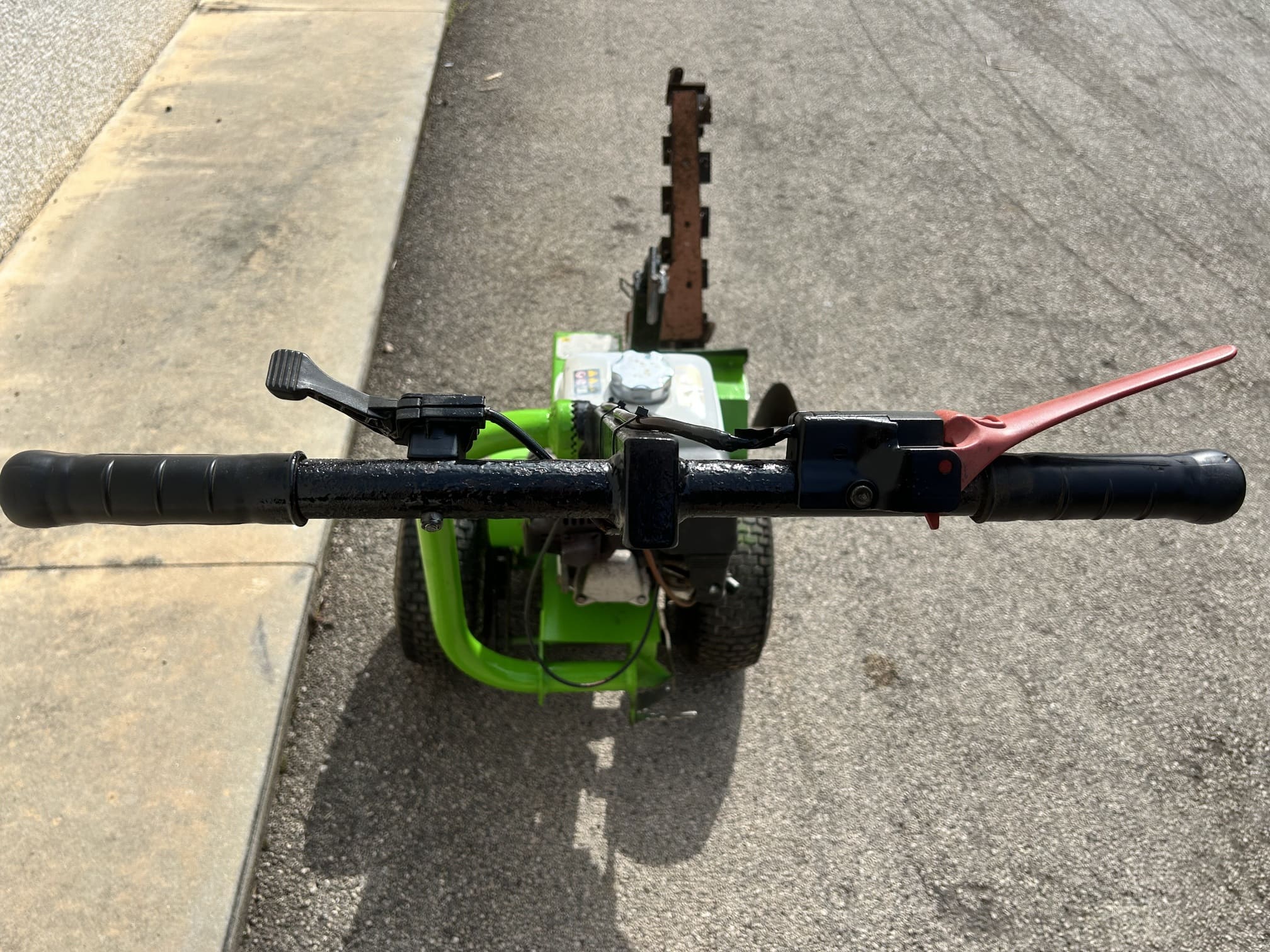 
								Noleggio Catenaria Lampacrescia – essenziale – ottimo stato – € 100/giorno full									
