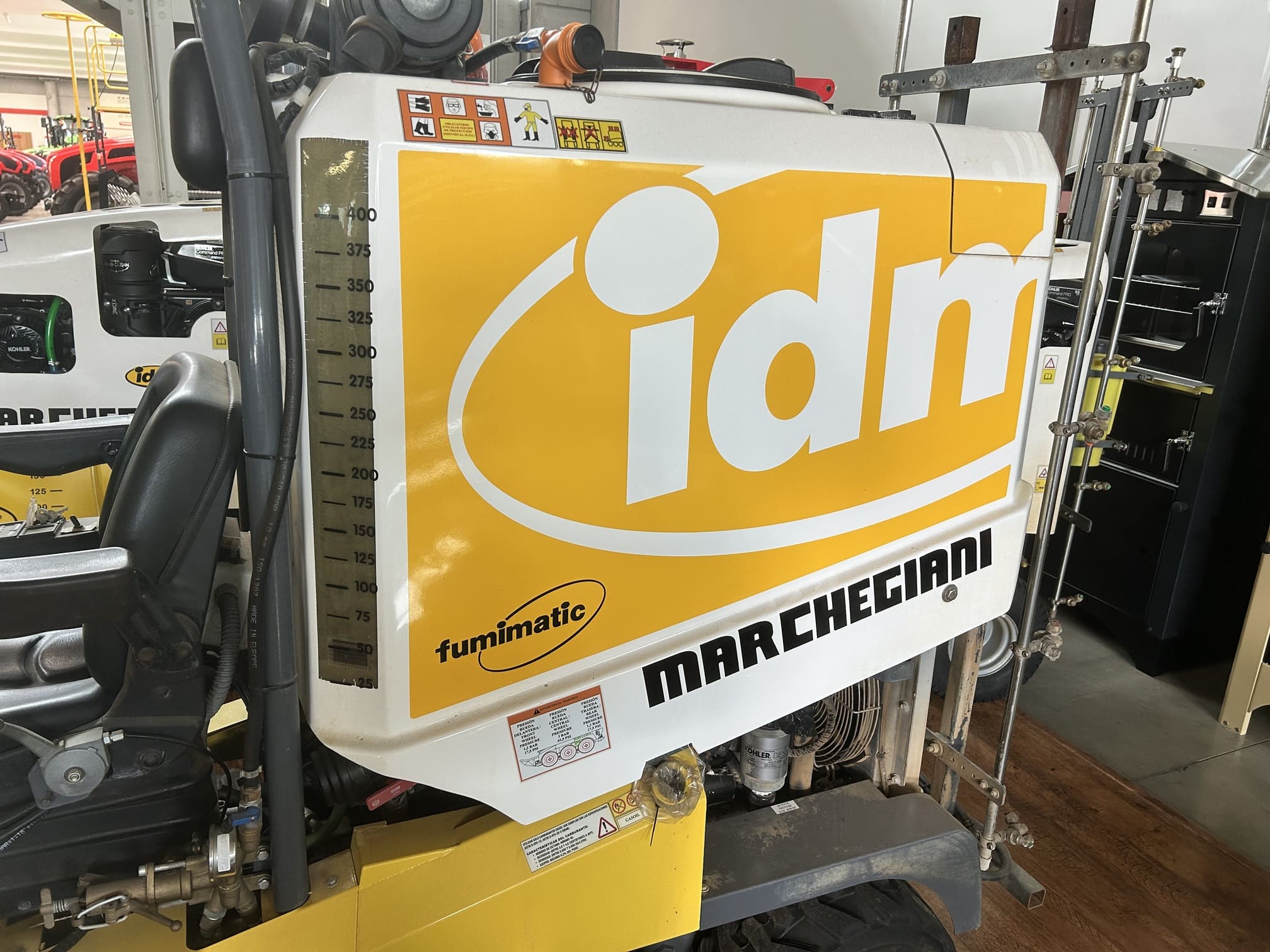
								Macchina irroratrice IDM FUMIMATIC Usata ottimo stato – 2023 – 551 h – € 28.500 full									