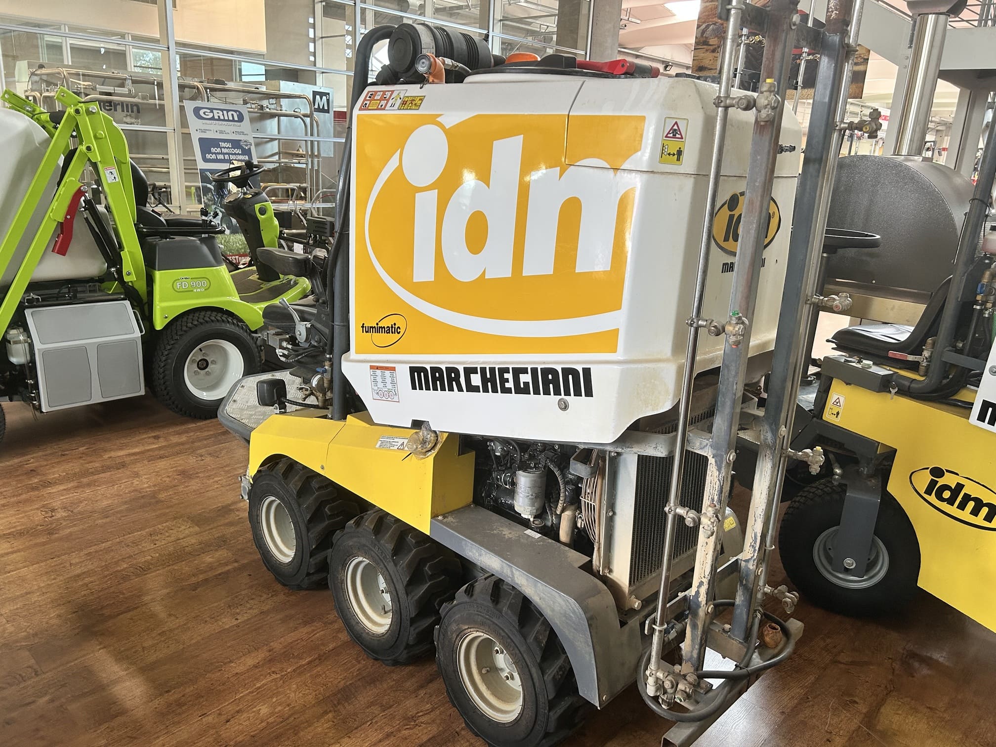 
								Macchina irroratrice IDM FUMIMATIC Usata ottimo stato – 2023 – 551 h – € 28.500 full									