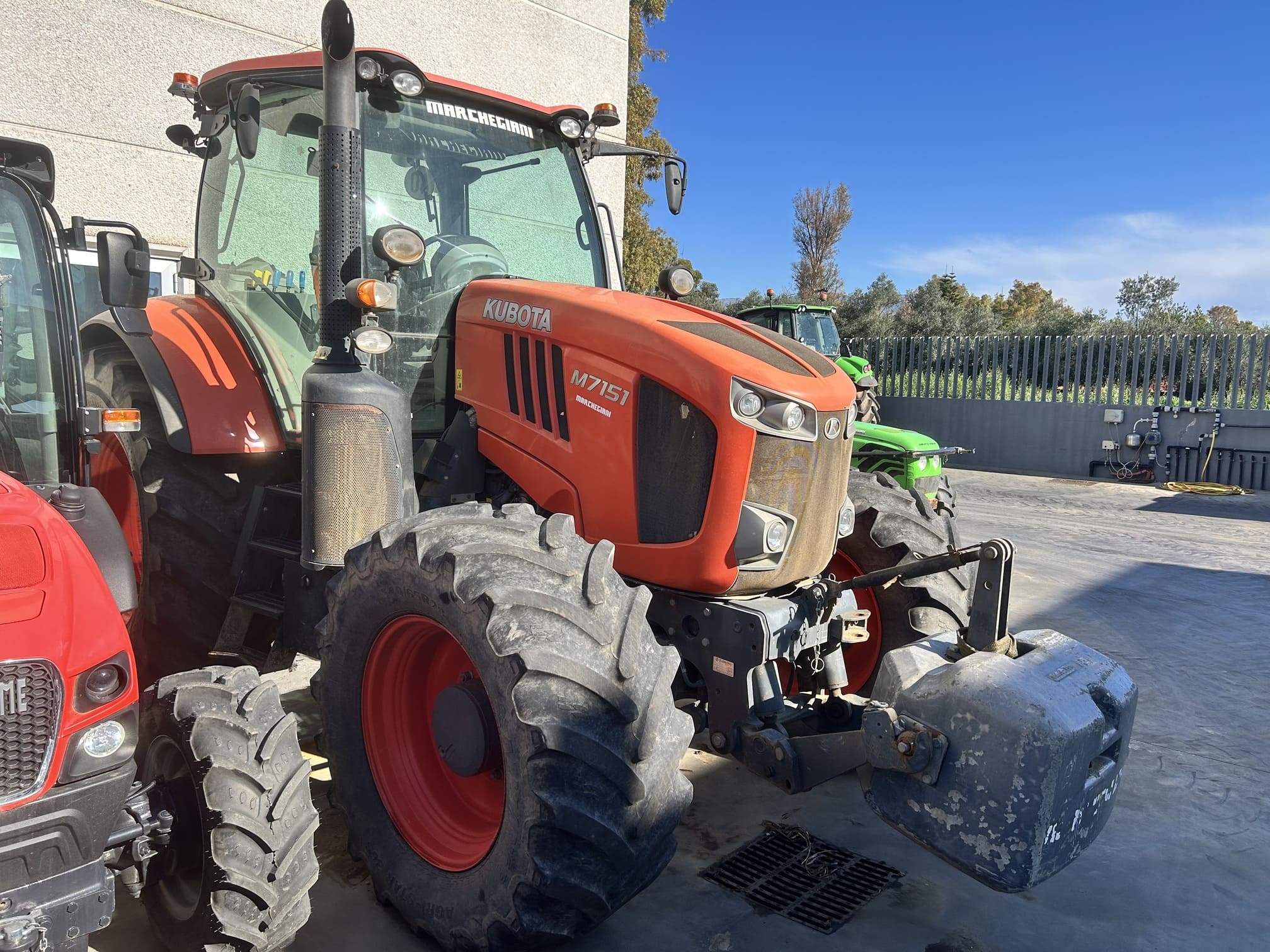 
								Trattore agricolo KUBOTA M7151 Usato – 2017 – 13.243 h – 150CV – € 38.800 full									