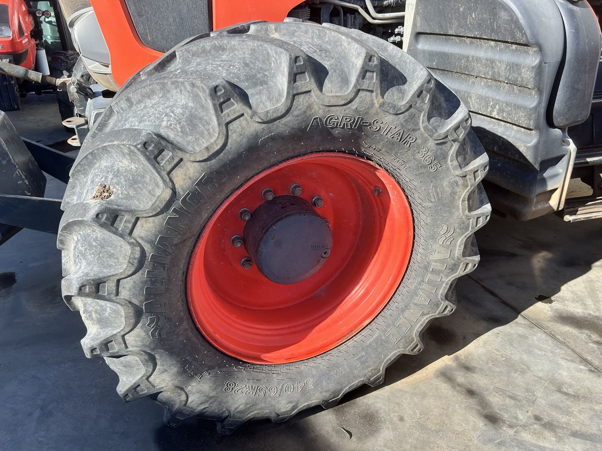 
								Trattore agricolo KUBOTA M7151 Usato – 2017 – 13.243 h – 150CV – € 38.800 full									