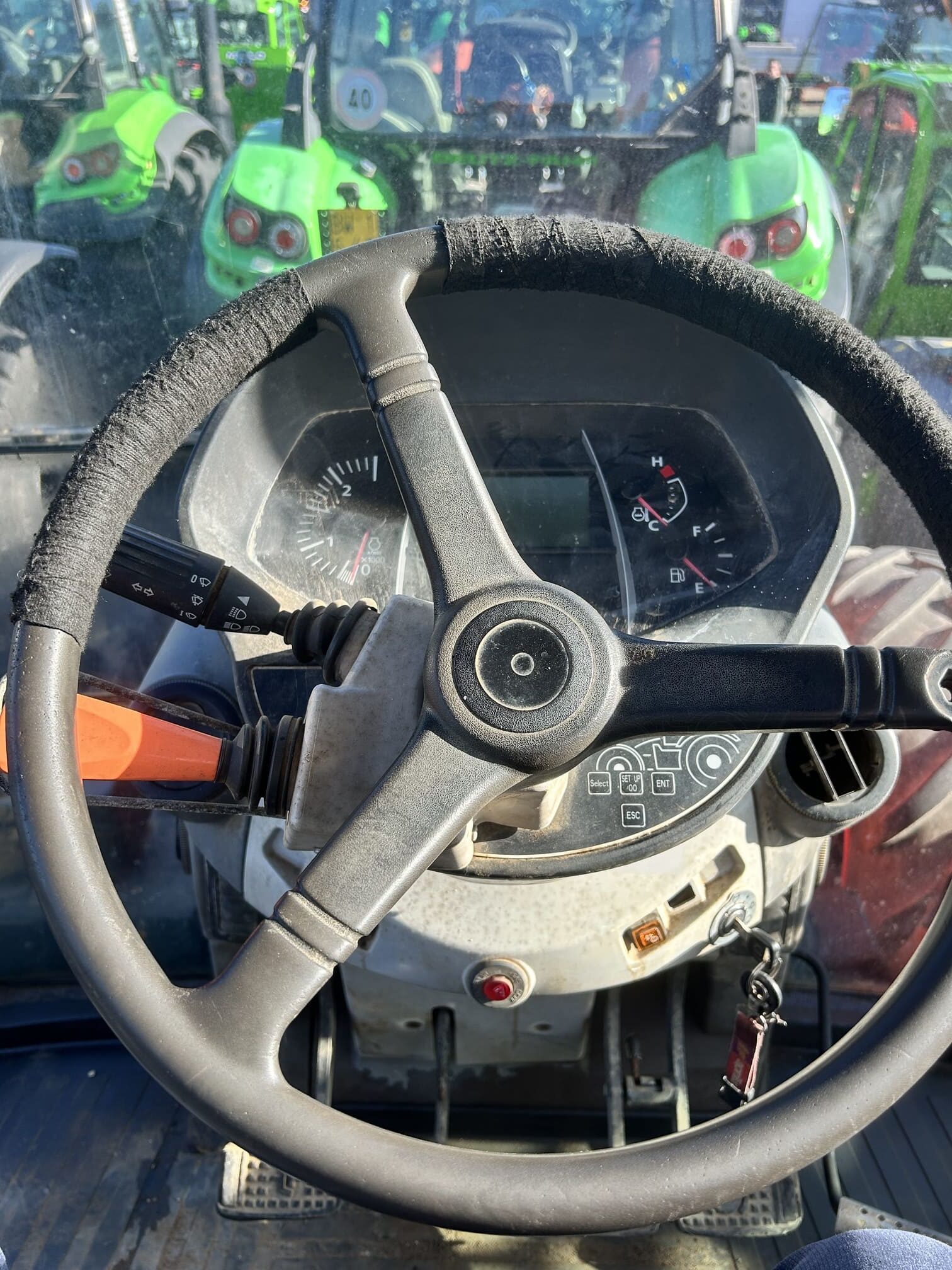 
								Trattore agricolo KUBOTA M7151 Usato – 2016 – 14.209 h – 150CV – € 38.600 full									