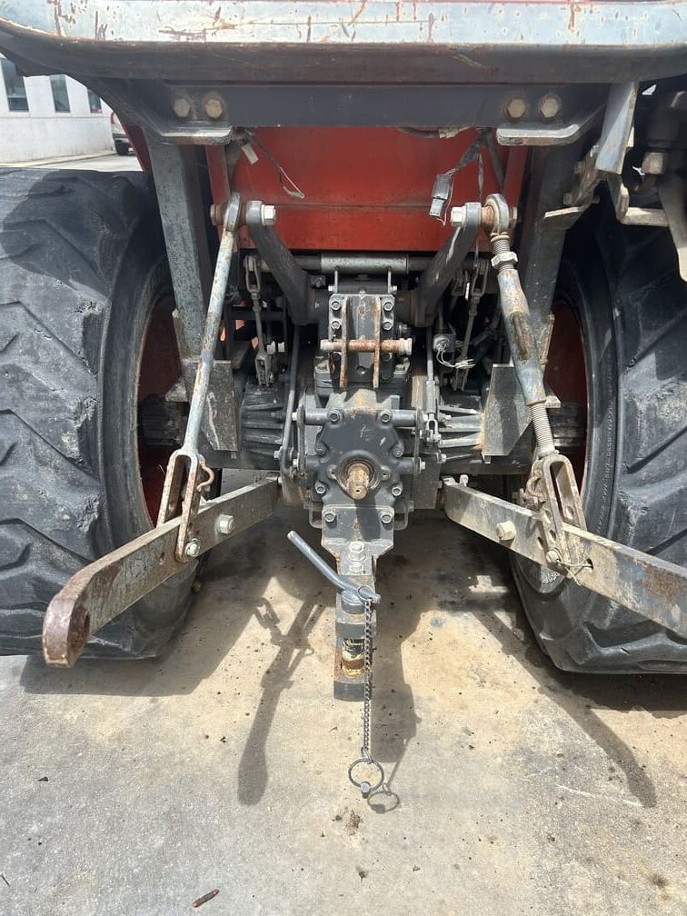 
								Trattore compatto KUBOTA STV 40 Usato con caricatore frontale Kubota LA402 – 40CV – € 9.900 full									