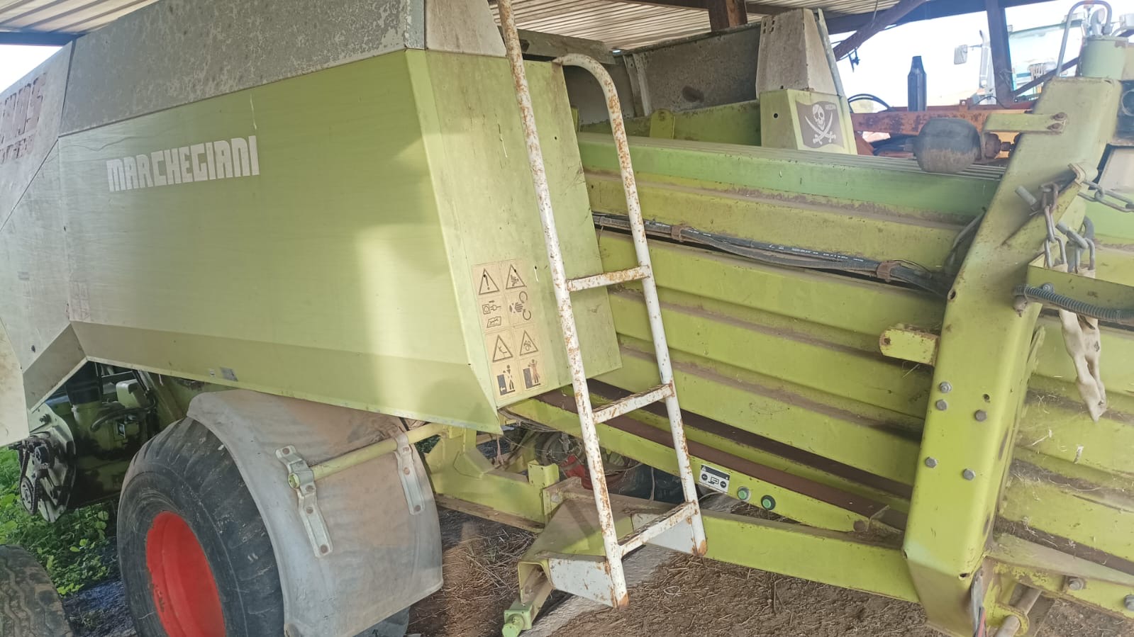 
								Pressa quadra CLAAS Quadrant 2200 Usata – buono stato – Prezzo su richiesta full									