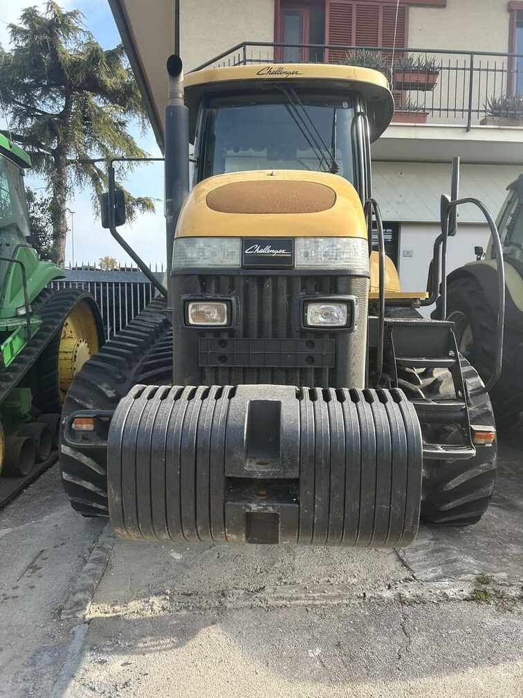 
								Trattore agricolo cingolato CAT Challenger MT 745 B usato – 292 CV – 2006 – Prezzo su richiesta full									