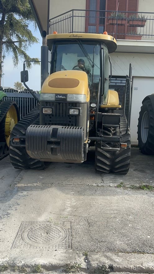 
								Trattore agricolo cingolato CAT Challenger MT 745 B usato – 292 CV – 2006 – Prezzo su richiesta full									