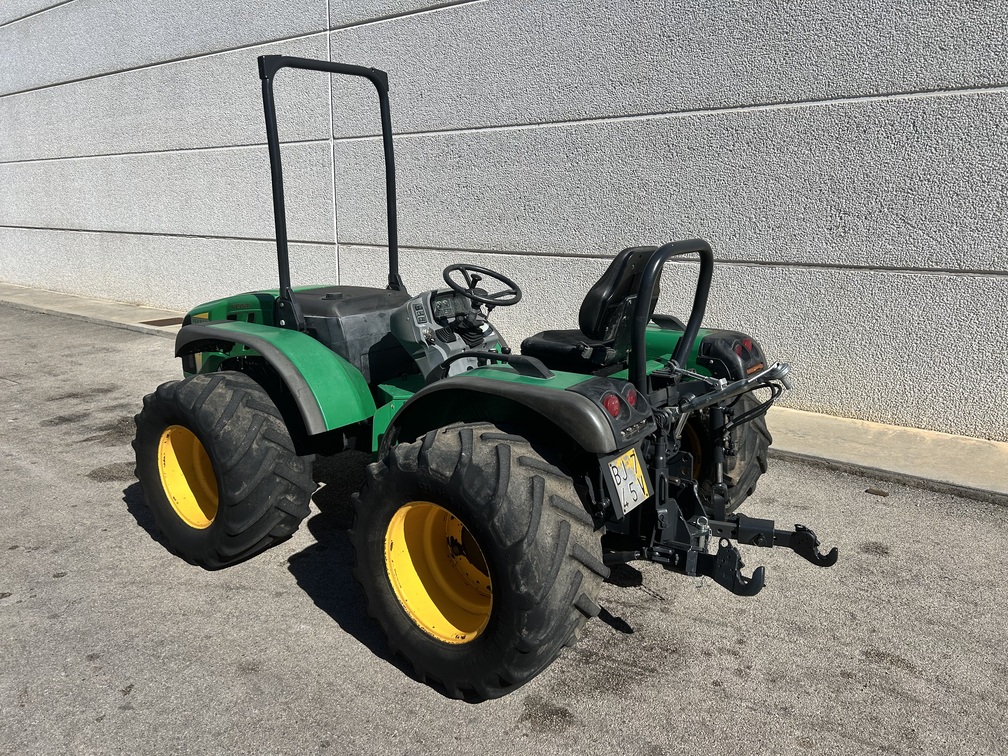 
								Trattore Agricolo FERRARI Vega 85 Usato – 2011 – 5.348 Ore – 85CV – € 18.990 full									