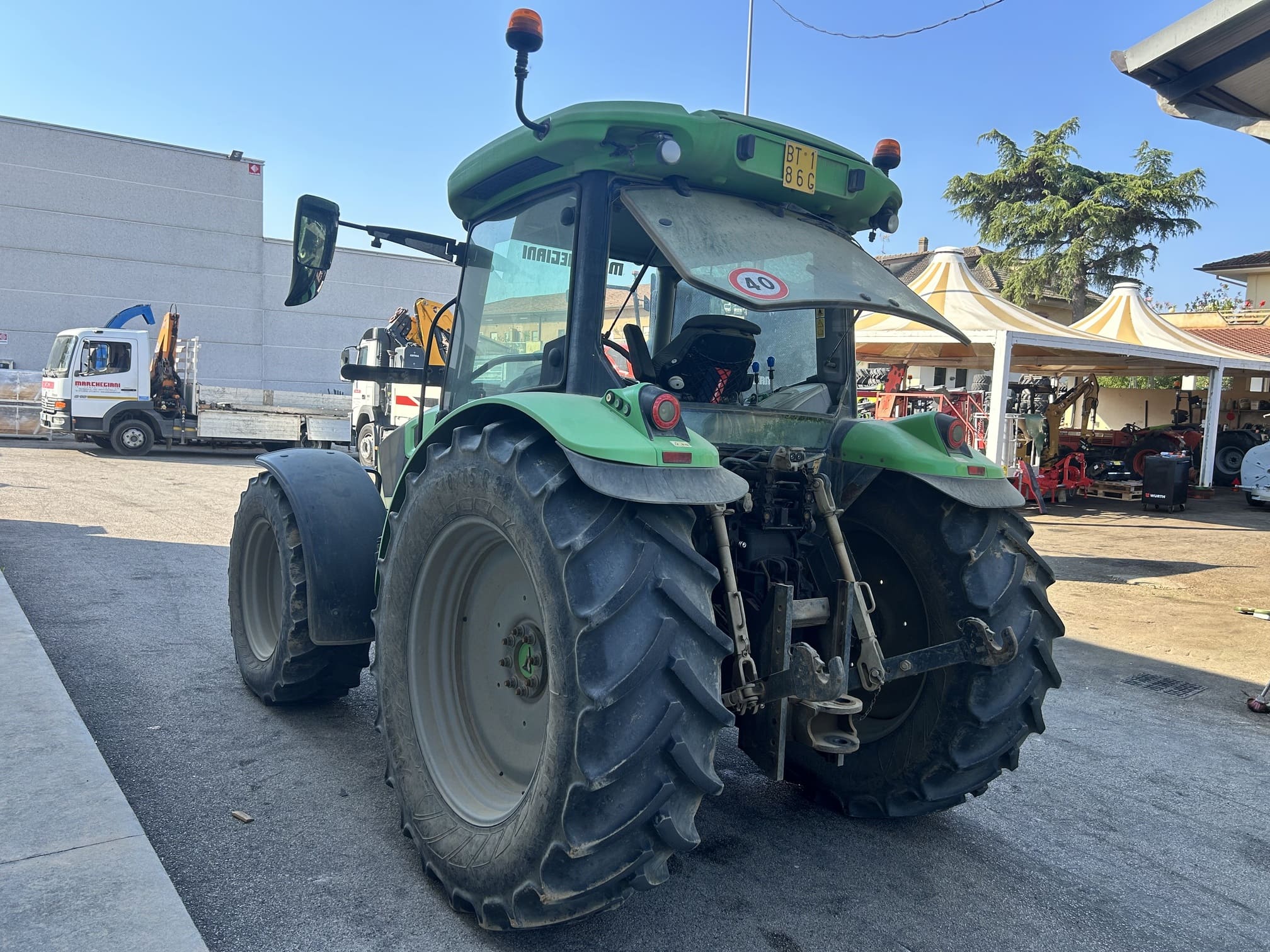 
								Trattore agricolo DEUTZ-FAHR 5120 G Usato ottimo stato – 3.988 h – 116CV – € 35.900 full									