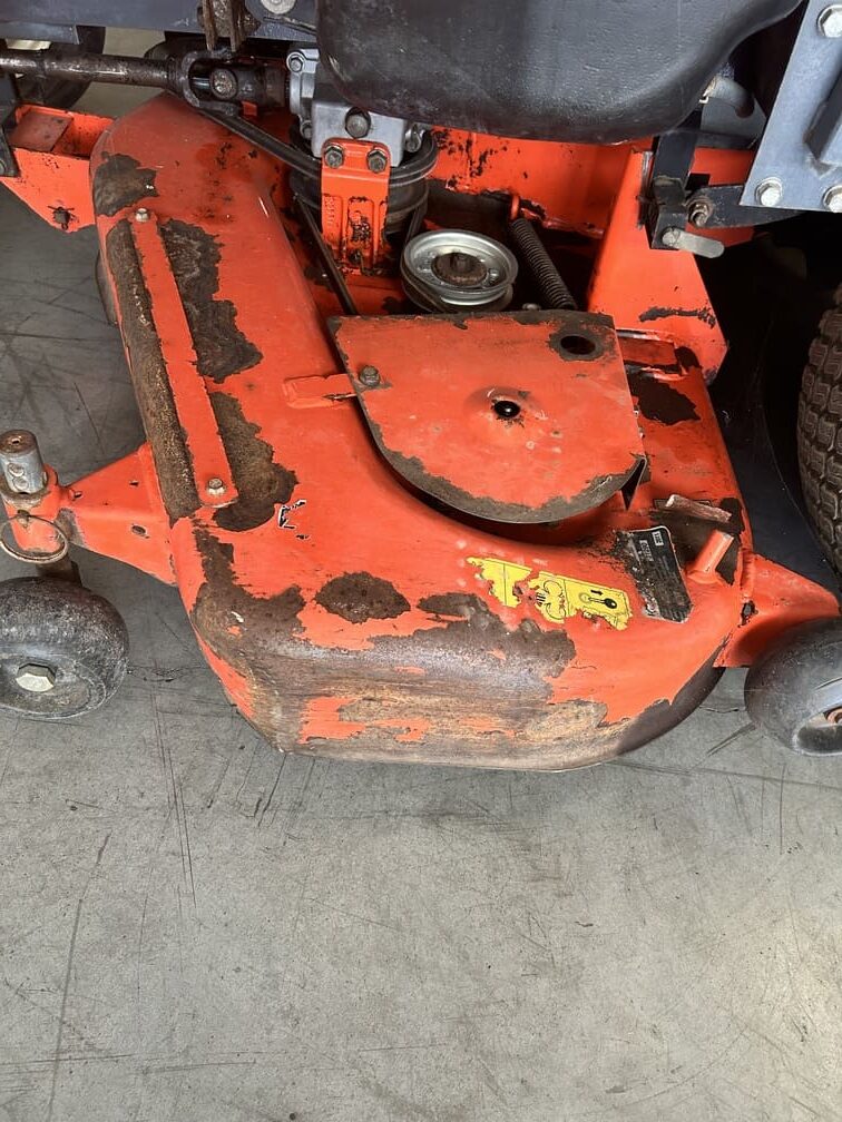 
								Trattorino rasaerba KUBOTA GZD 15 HD Usato – 15CV – Prezzo su richiesta full									