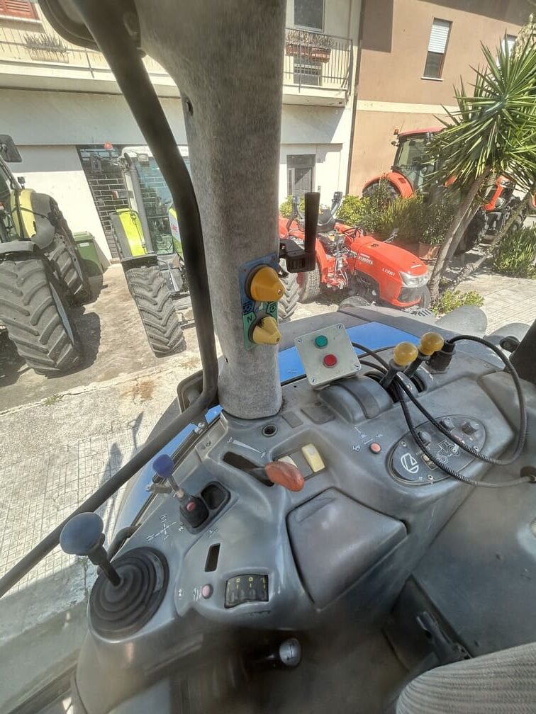 
								Trattore agricolo LANDINI Legend 180 Top Usato Buono Stato – 180CV – € 22.900 full									