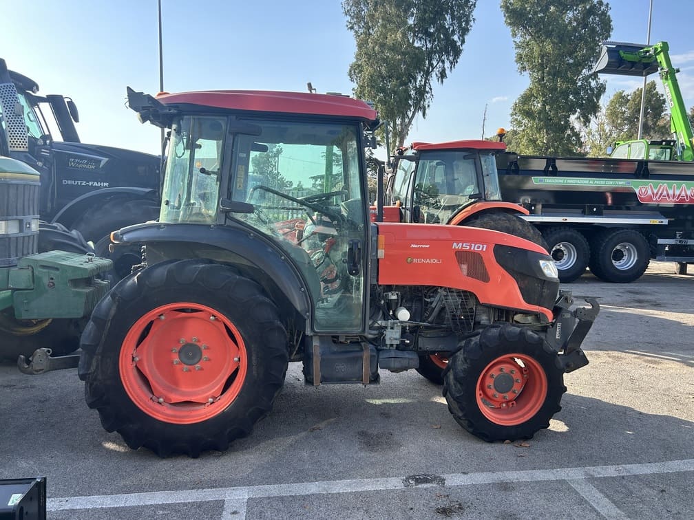 kubota narrow M5101 usato