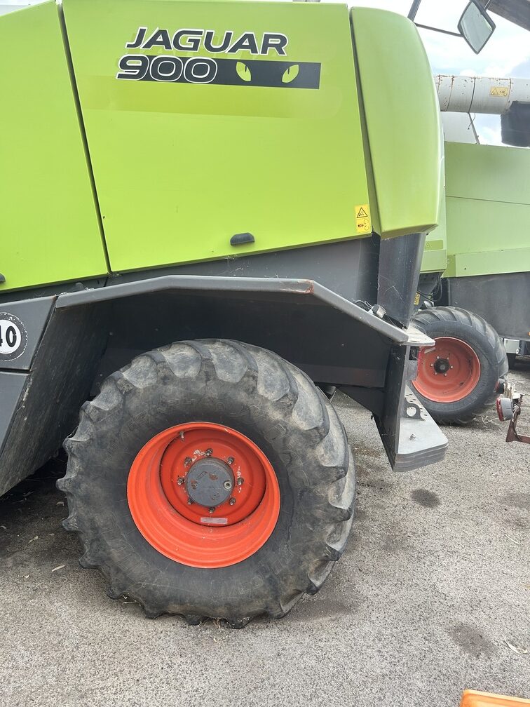 
								Trinciaforaggi semovente CLAAS Jaguar 870/A Usato – 4WD – Idrostatica – anno 2006 – 453CV – € 64.900 full									