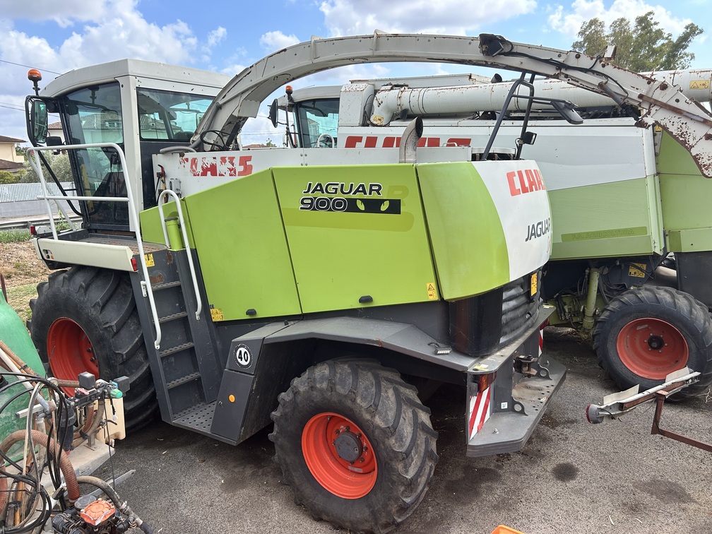 
								Trinciaforaggi semovente CLAAS Jaguar 870/A Usato – 4WD – Idrostatica – anno 2006 – 453CV – € 64.900 full									