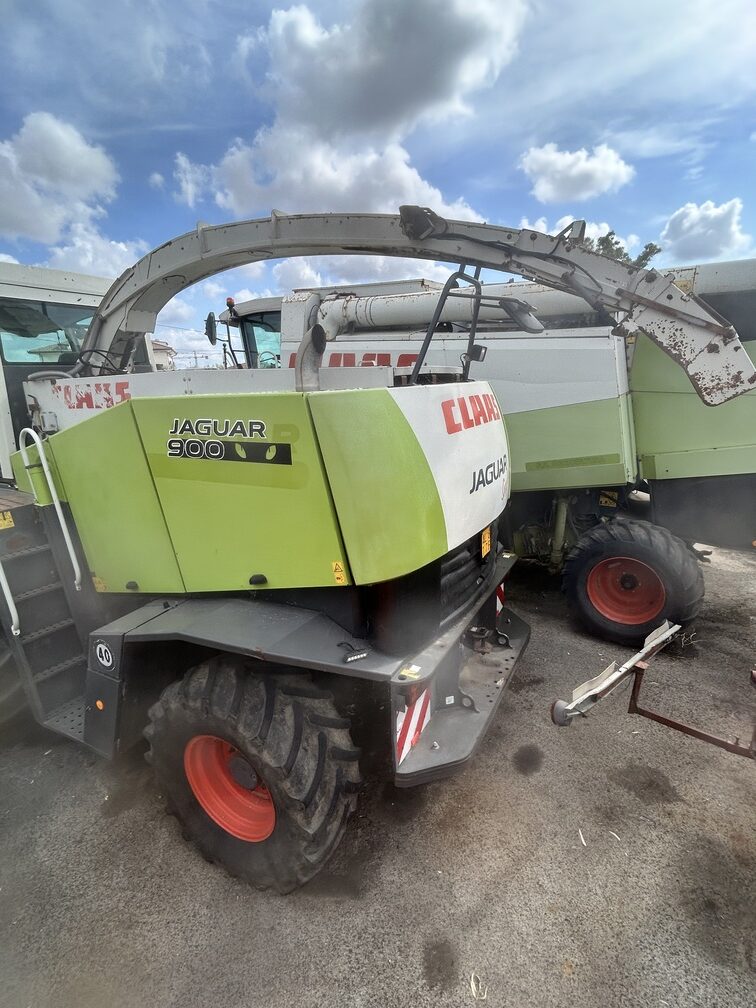 
								Trinciaforaggi semovente CLAAS Jaguar 870/A Usato – 4WD – Idrostatica – anno 2006 – 453CV – € 64.900 full									