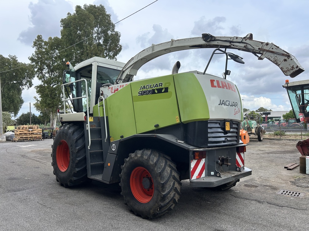 
								Trinciaforaggi semovente CLAAS Jaguar 870/A Usato – 4WD – Idrostatica – anno 2006 – 453CV – € 64.900 full									