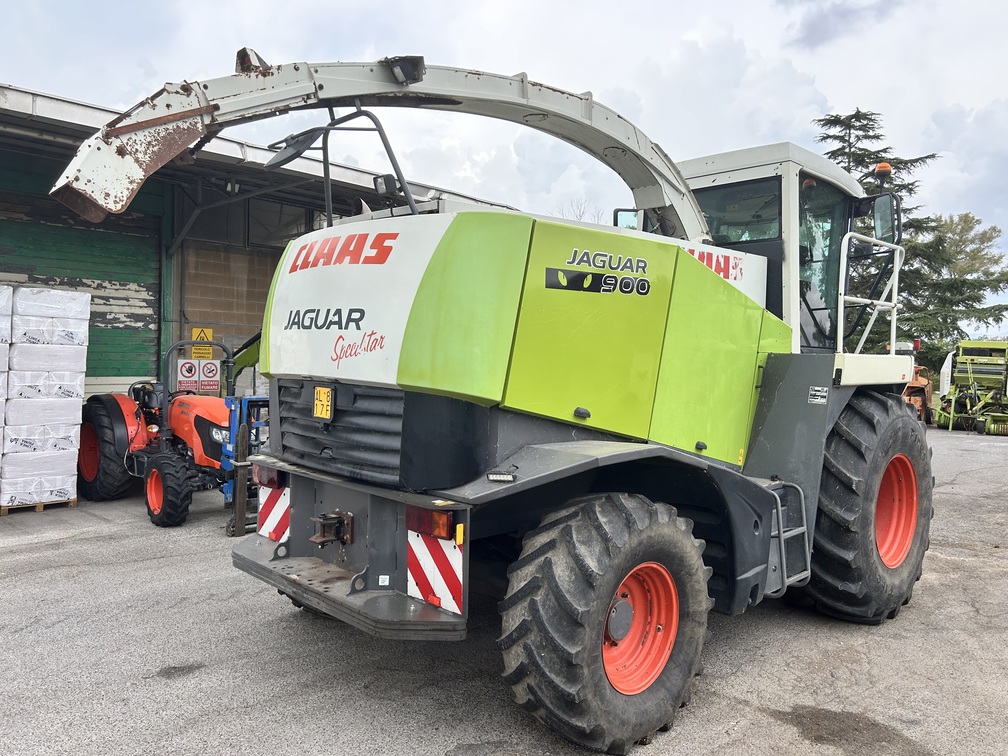 
								Trinciaforaggi semovente CLAAS Jaguar 870/A Usato – 4WD – Idrostatica – anno 2006 – 453CV – € 64.900 full									