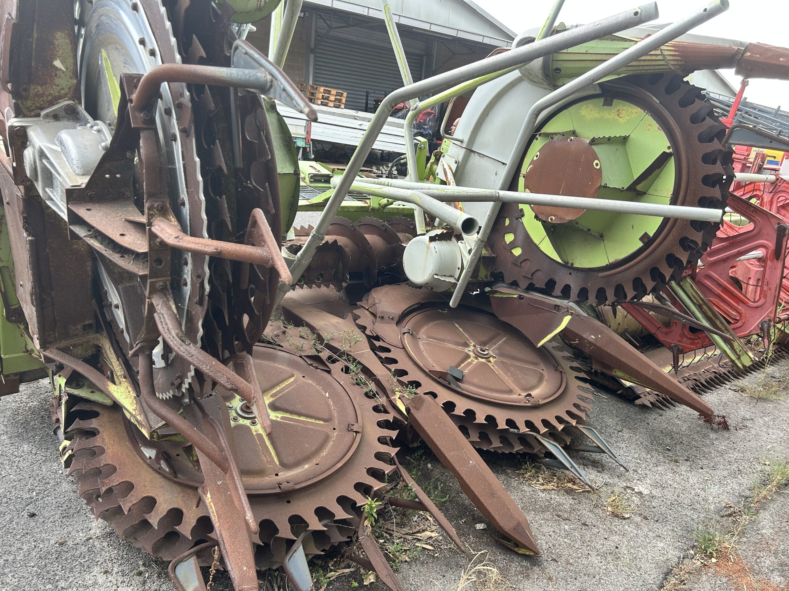 
								Barra trinciatrice CLAAS RU 600 XTRA Usata – 6 metri di estensione – € 14.900 full									
