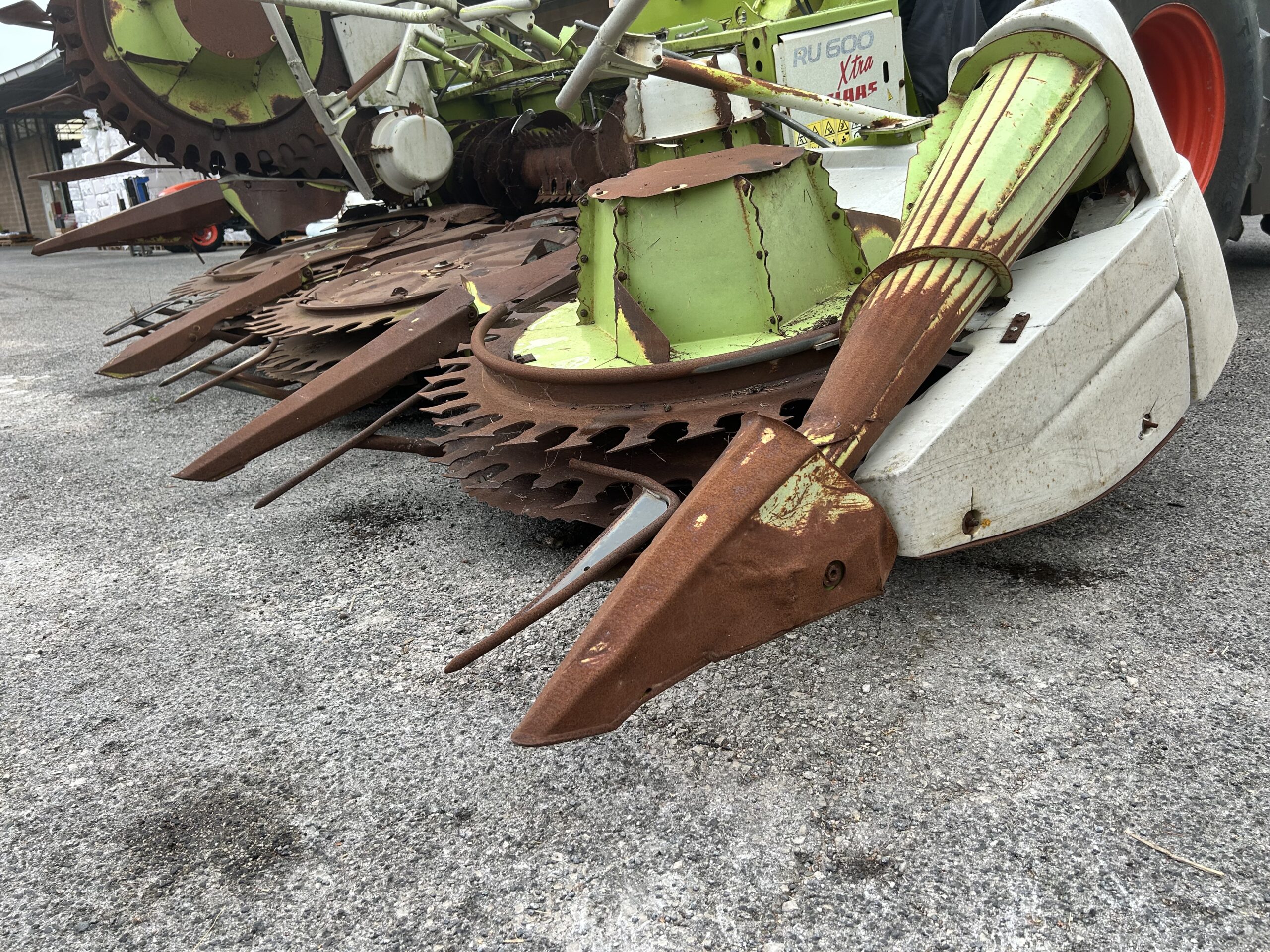 
								Barra trinciatrice CLAAS RU 600 XTRA Usata – 6 metri di estensione – € 14.900 full									