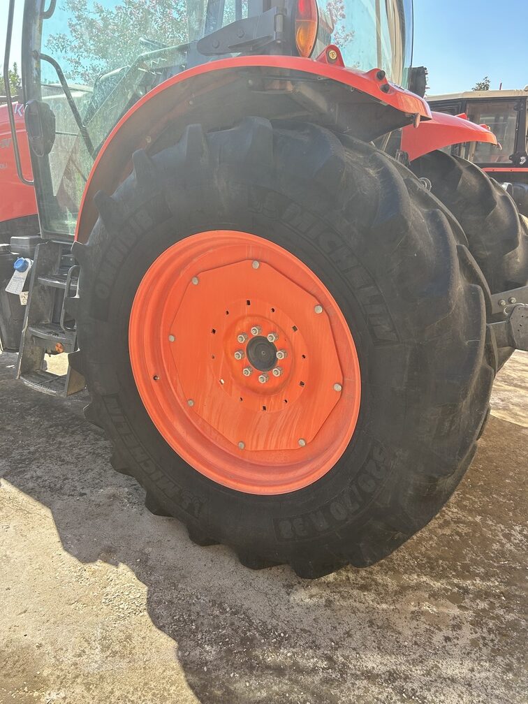 
								Trattore agricolo KUBOTA M135 GX IV Usato – guida satellitare Topcon RTK da quotare a parte – anno 2021 – 143CV – € 33.500 full									