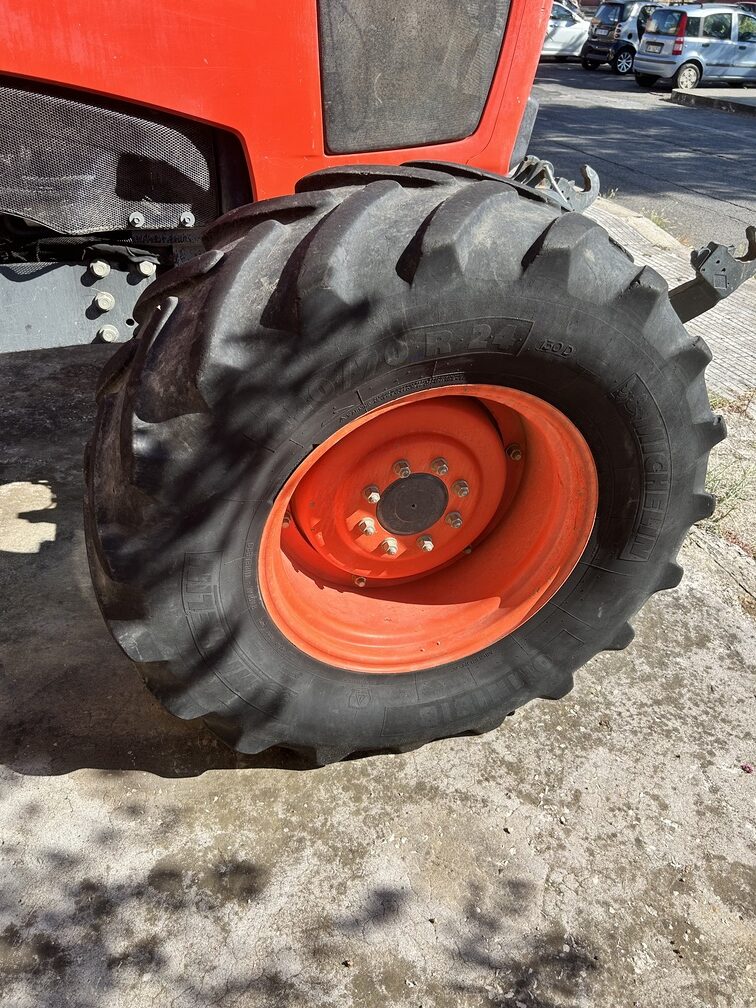 
								Trattore agricolo KUBOTA M135 GX IV Usato – guida satellitare Topcon RTK da quotare a parte – anno 2021 – 143CV – € 33.500 full									