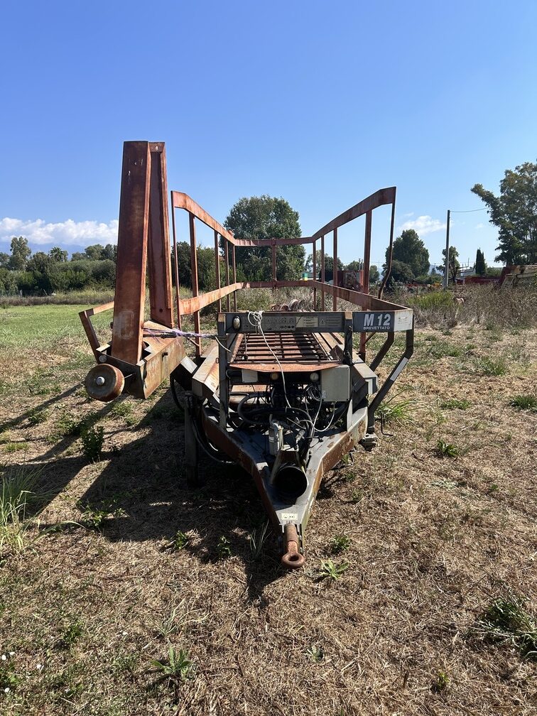 Carrellone porta balloni MUTTI AMOS M12 – Rimorchio Agricolo Usato – € 6.500