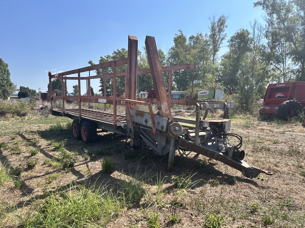 Carrellone porta balloni MUTTI AMOS M12 – Rimorchio Agricolo Usato – € 6.500