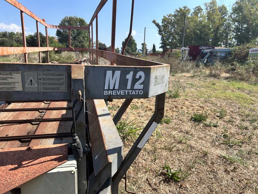 
								Carrellone porta balloni MUTTI AMOS M12 – Rimorchio Agricolo Usato – € 6.500 full									