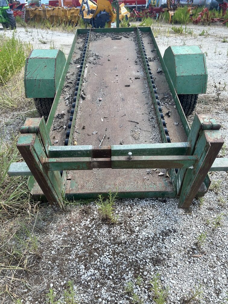 Carrello rimorchio artigianale in ferro per trasporto Bins – completamente in ferro – € 850