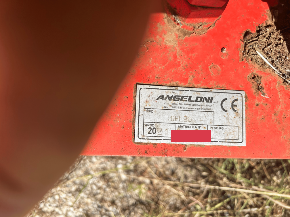 
								Aratro portato fisso ANGELONI  QFL 20 Usato – Quadrivomere – Anno 2021 – € 4.950 full									