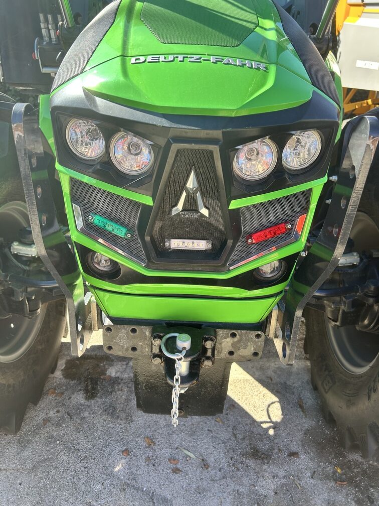 
								Trattore agricolo DEUTZ-FAHR 5125 GS Usato – ottime condizioni – anno 2023 – 126CV – 1879 Ore – € 63.000 full									